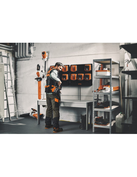 Panel de pared para Cargadores CR6 STIHL