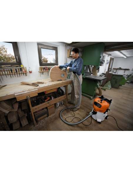 Aspiradora STIHL SE 122 E
