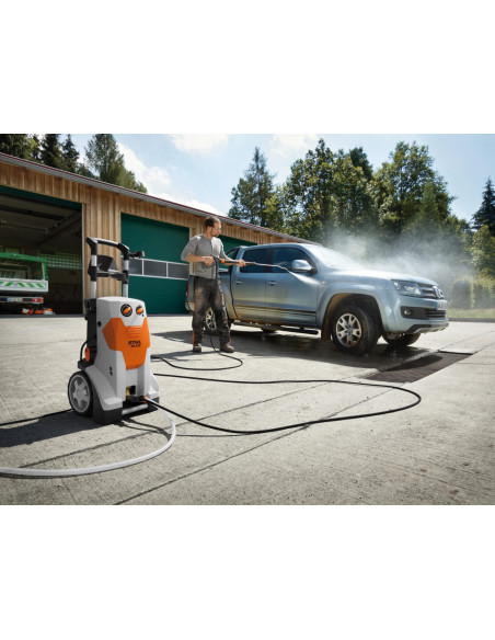 Hidrolimpiadora RE 232 STIHL